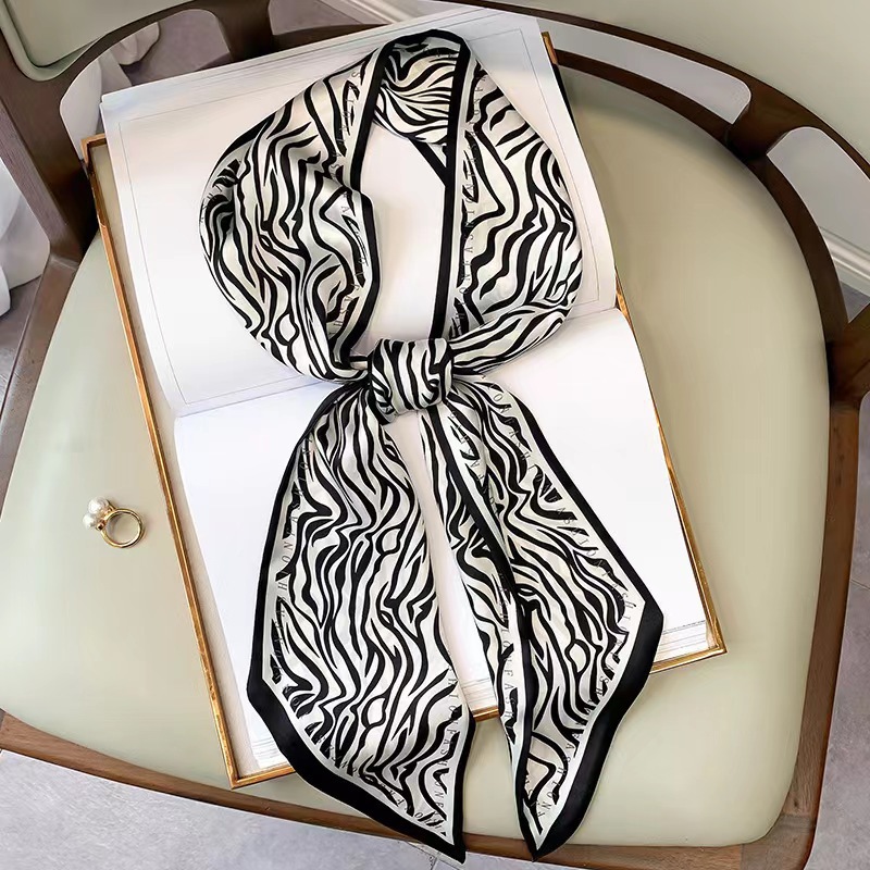 Luxury Bags For Summer - Lenço Quadrado de Seda Luxuoso com