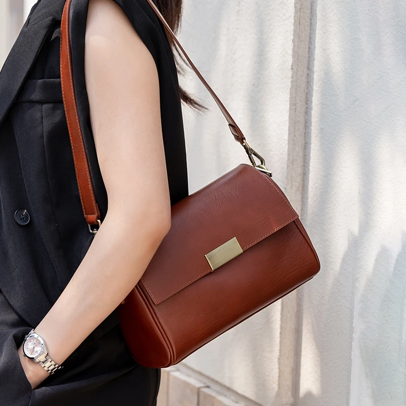 Luxury Bags In China Wholesale - Bolsa de Ombro Feminina em Couro