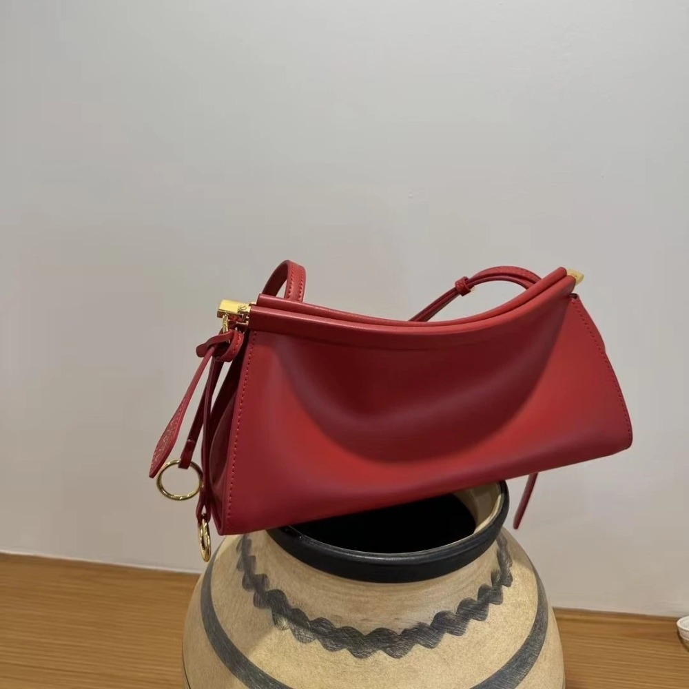 Luxury Bags Medium Size - Bolsa Média de Luxo LE CLICK