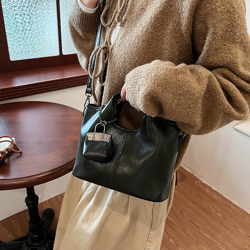 Bolsa de Ombro Retro de Design - Luxury Bags In China Wholesale avaliação e preço